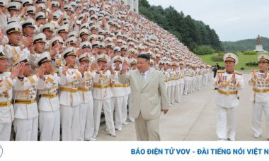 Kim Jong-un kêu gọi tăng cường sức mạnh hải quân Triều Tiên để đối phó với căng thẳng khu vực